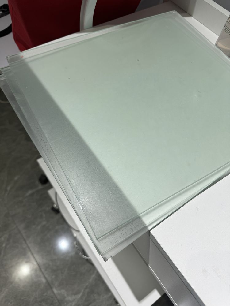 Косметологический помощник для салона  красоты