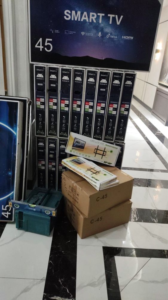 Телевизор новый Samsung с интернетом wifi