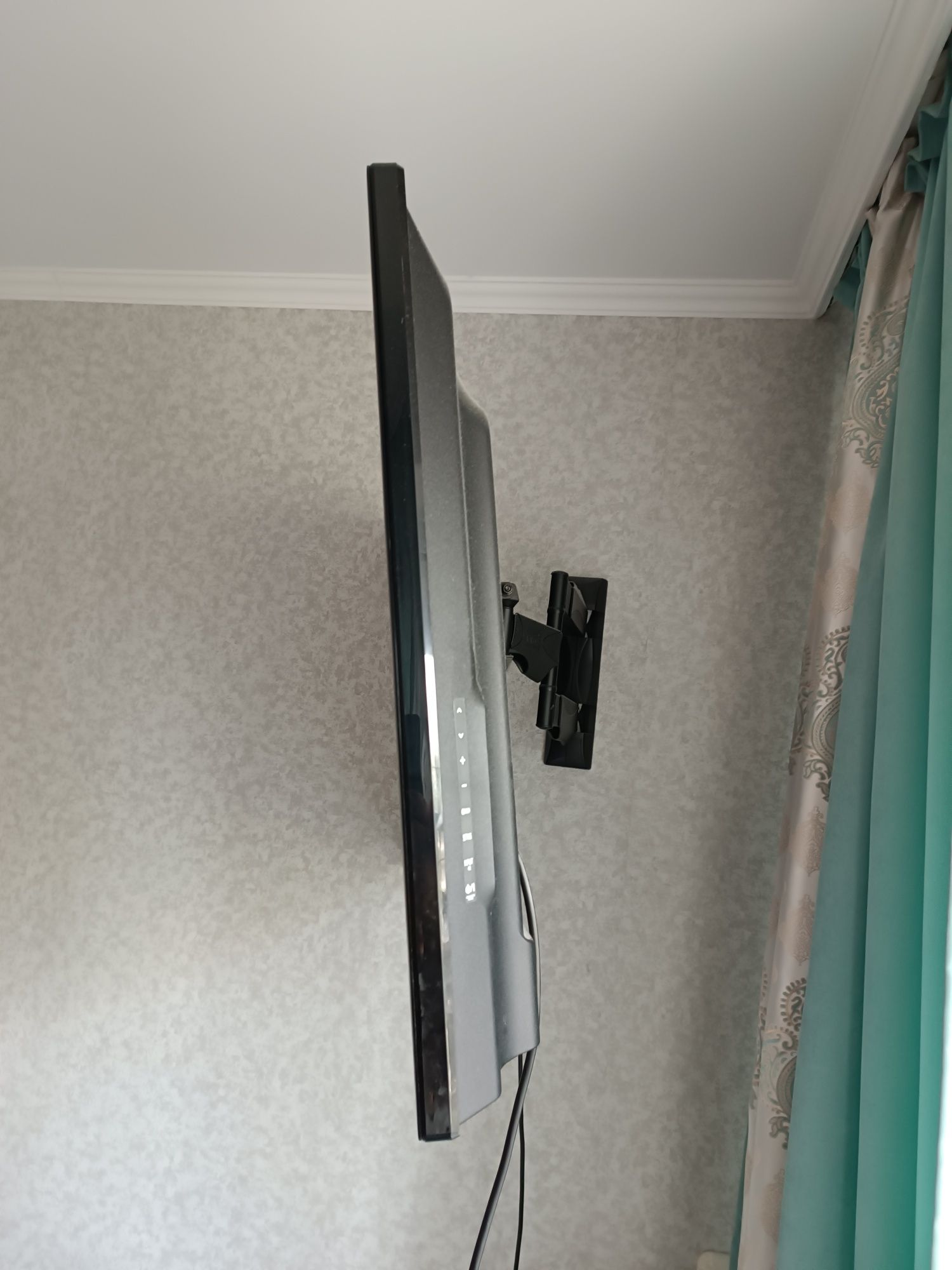 LG б/у в рабочем хорошем состояние