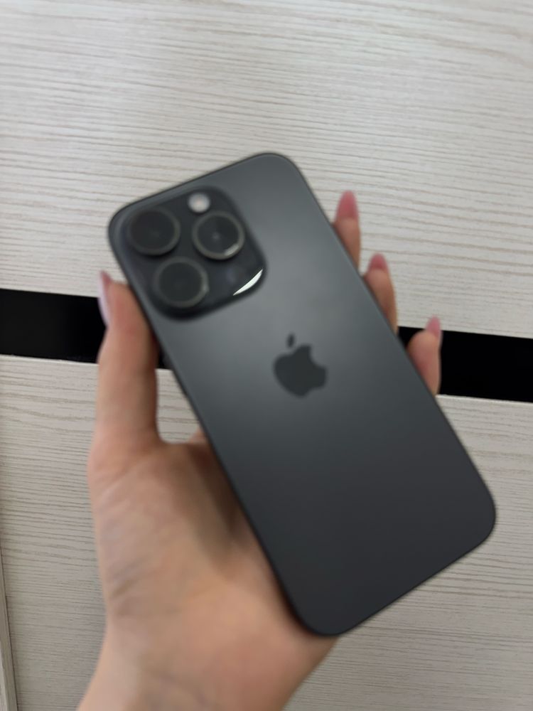 Iphone 15 pro 128ГБ чёрный