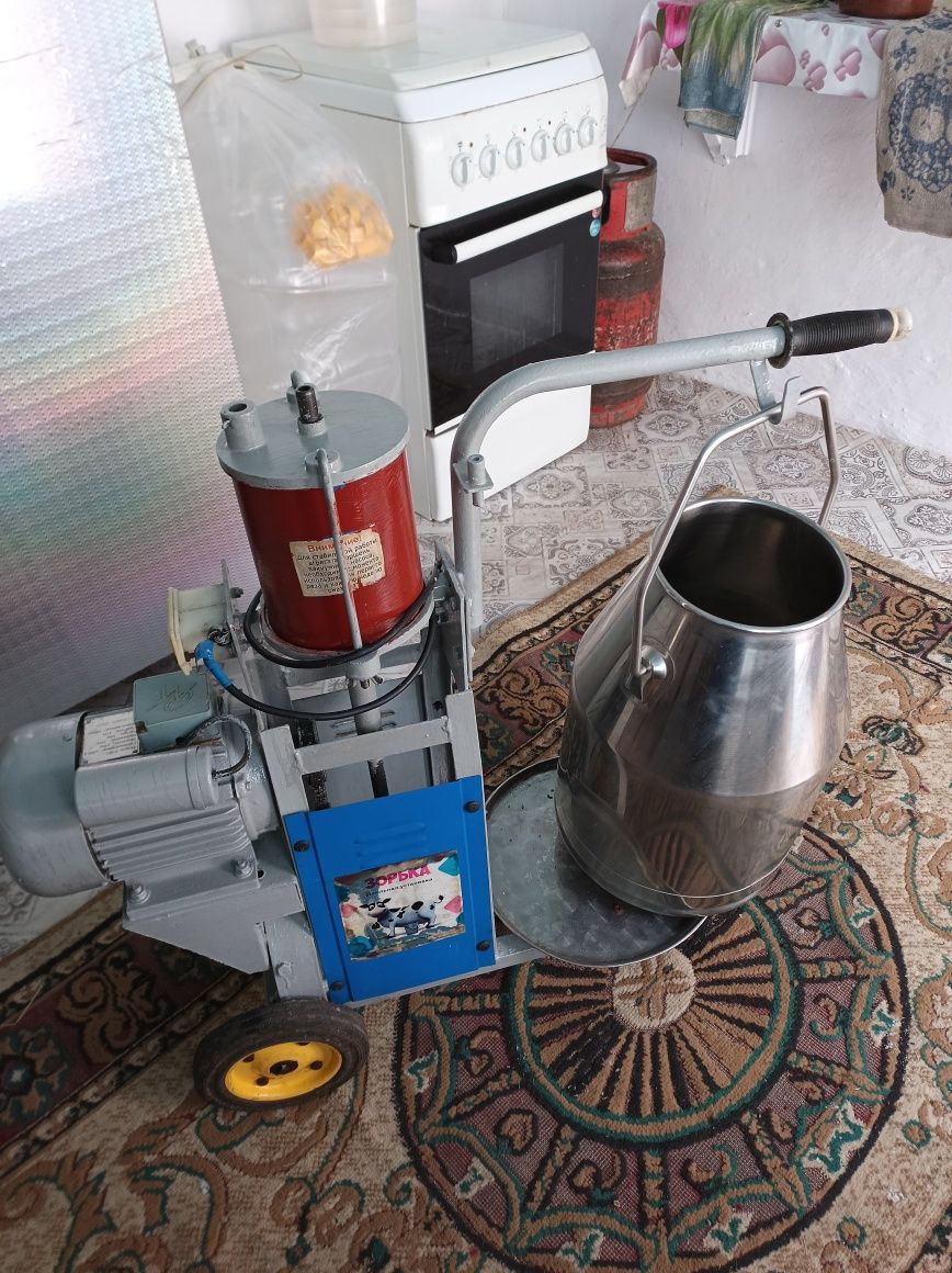 Продам дойный апарат