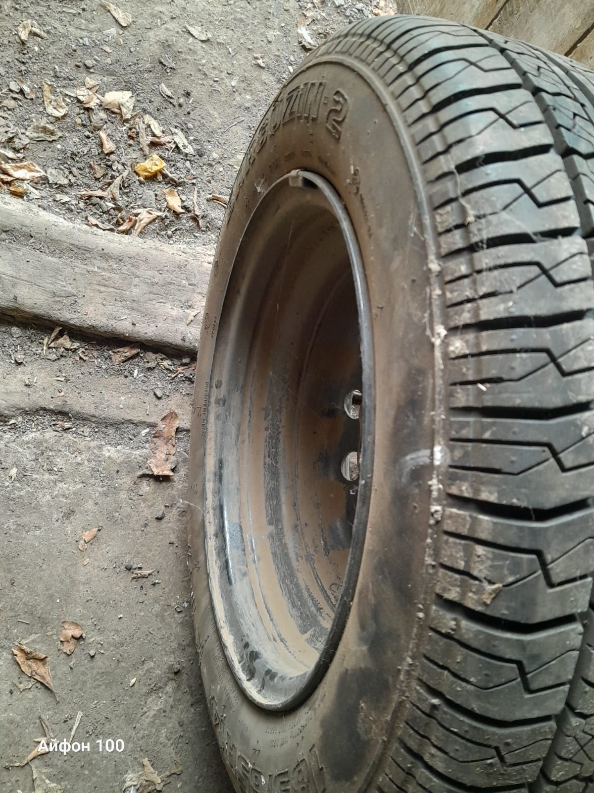 Продам резину с диском 185/65R14