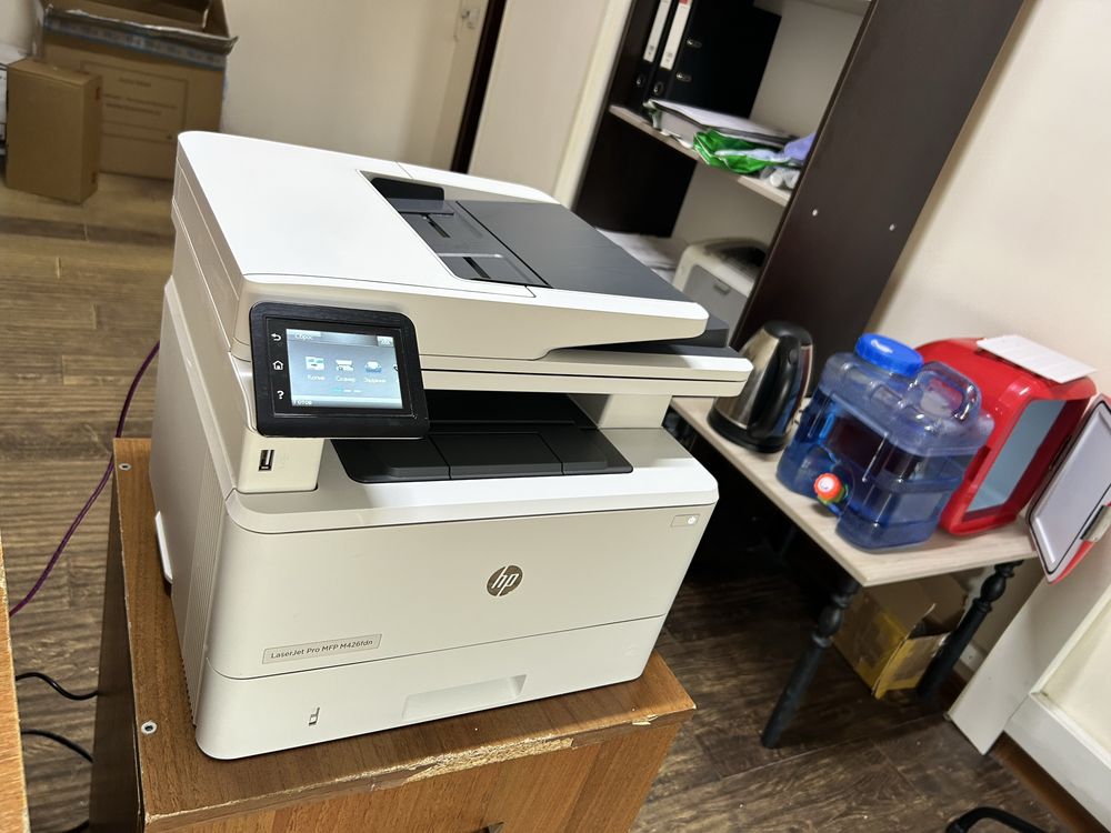 Продается принтер МФУ hp 426