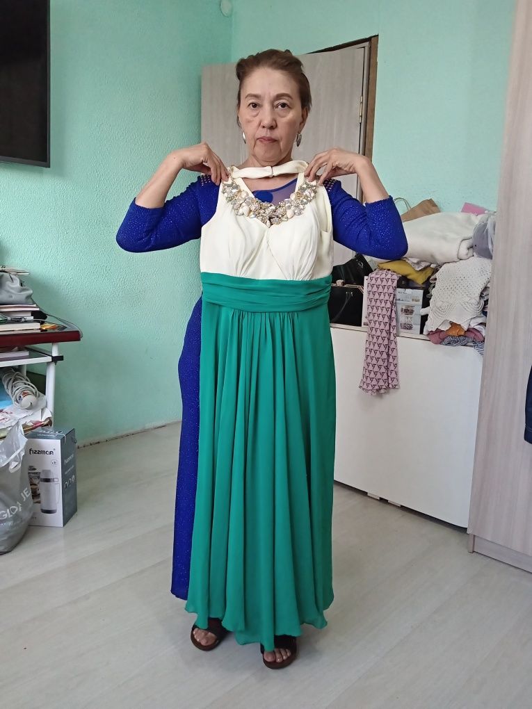 Продам вечернее платье