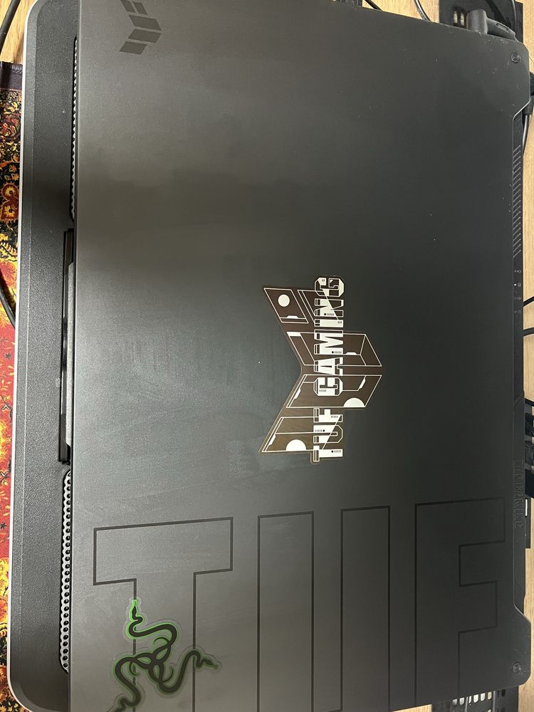 Продам игровой ноутбук TUF GAMING F17_FXHC