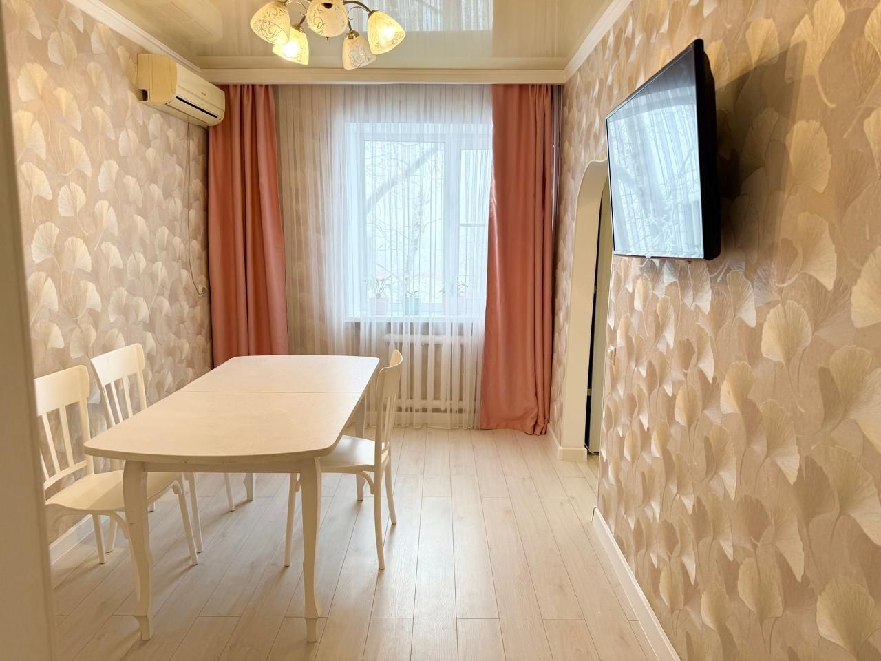 Продам 3х комнатную квартиру в бадамше
