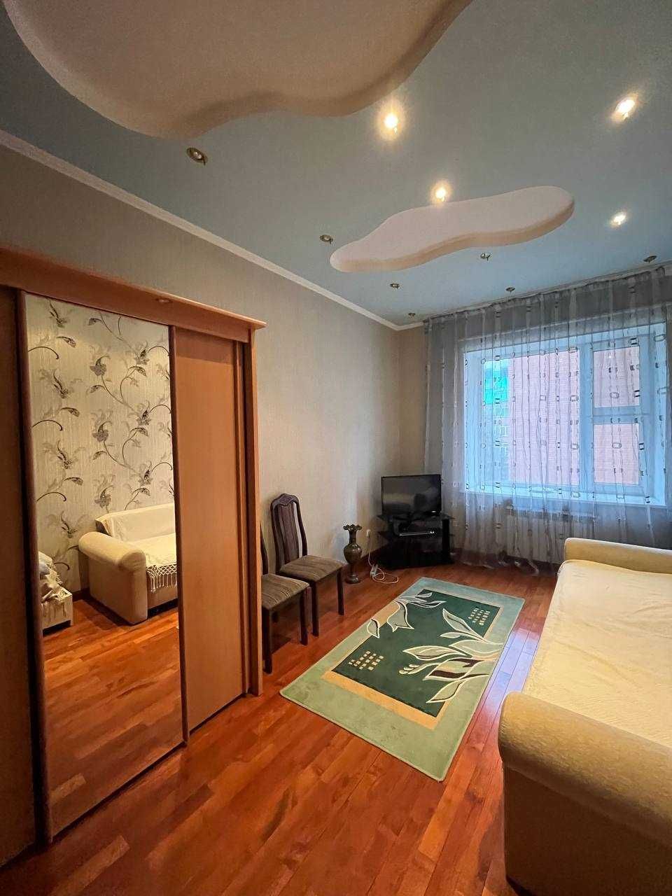 3-комнатная квартира · 122 м² ·памятник М. Маметовой