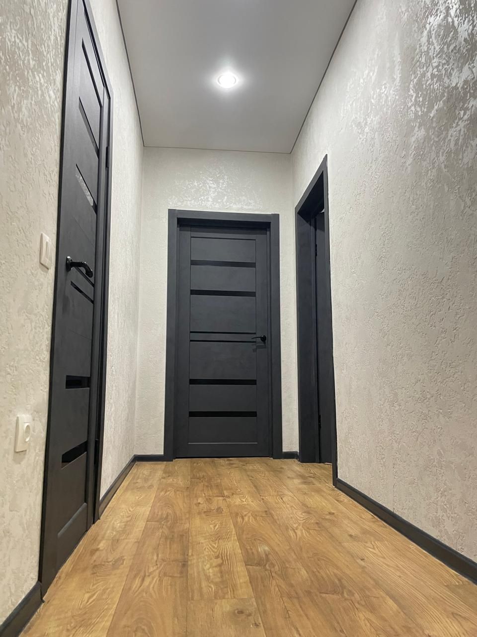 Продам 3 комн новостройку 71 кв  с евроремонтом
