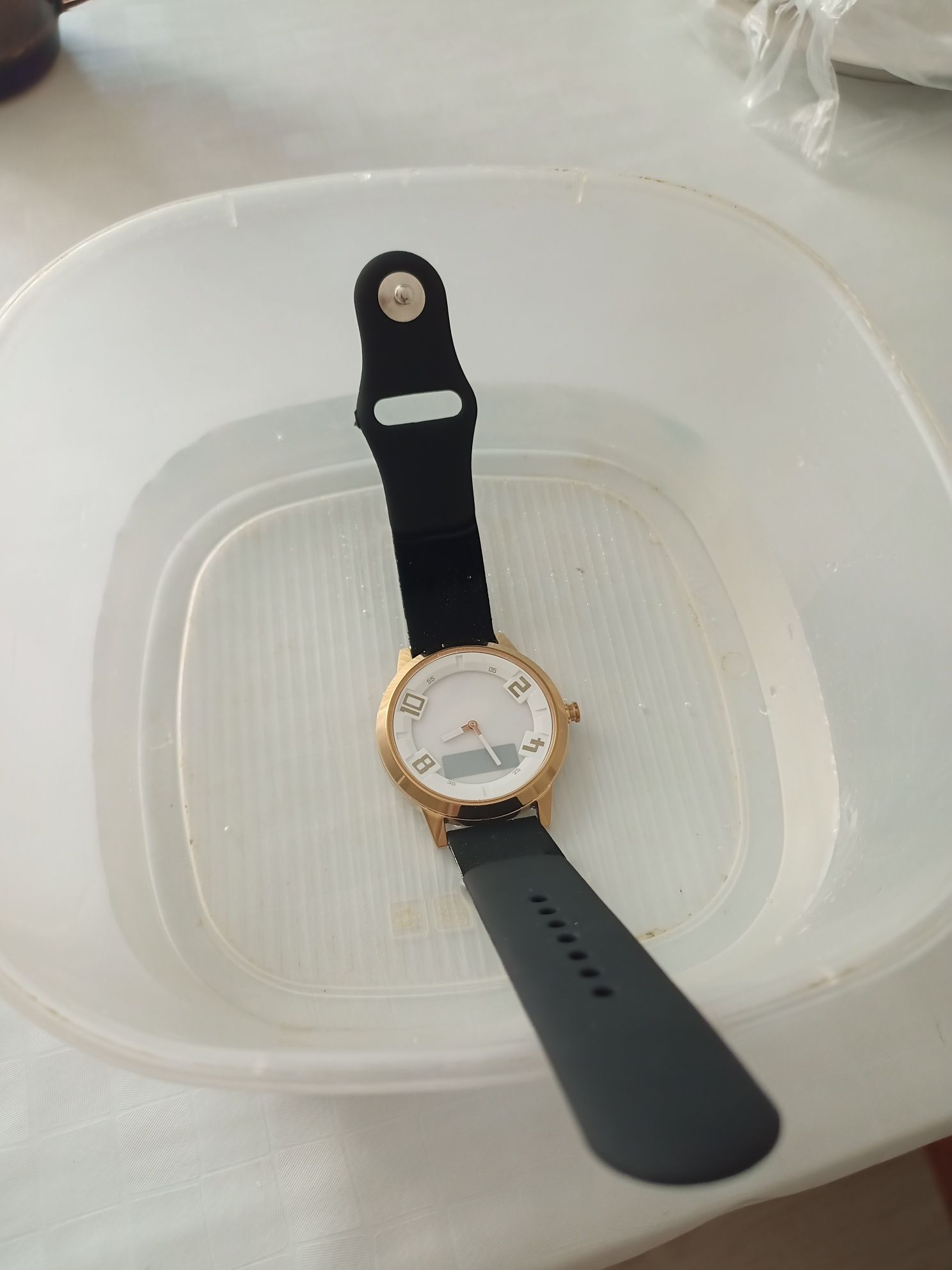 Продам часы Эл Lenovo Watch 8 АТМ Waterproof водонепроницаемые