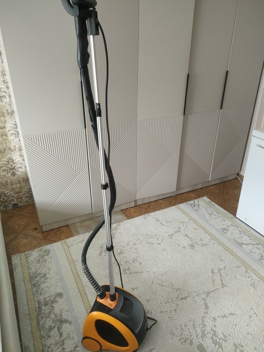 Продам паровой утюг
