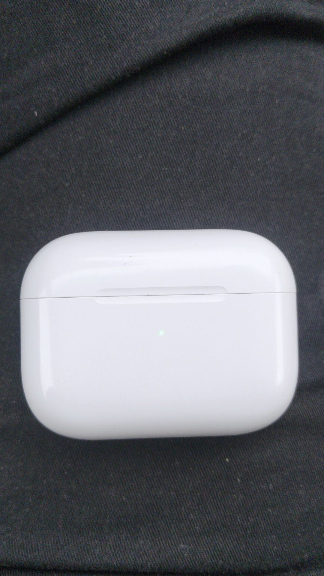 Airpods про 2 оригинал в хорошем состоянии