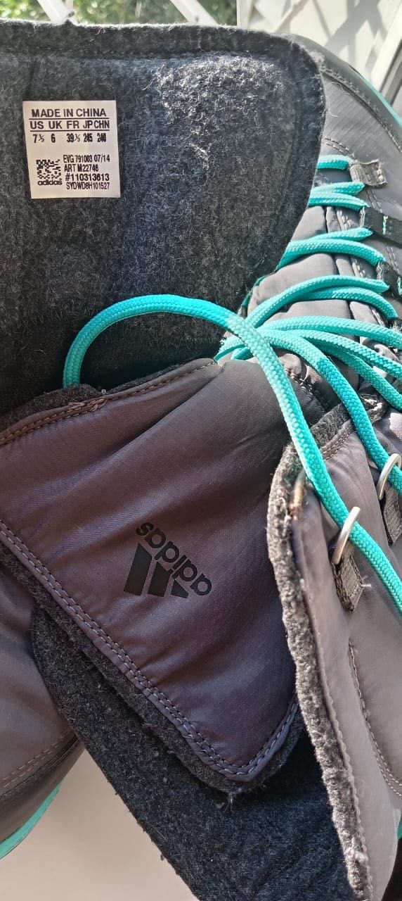 Ботинки Adidas зимние мембрана