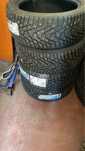 Зимние шипованные шины Hankook 225/45/17