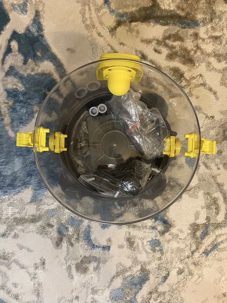 Моющий пылесос, аналог karcher puzzi 8/1