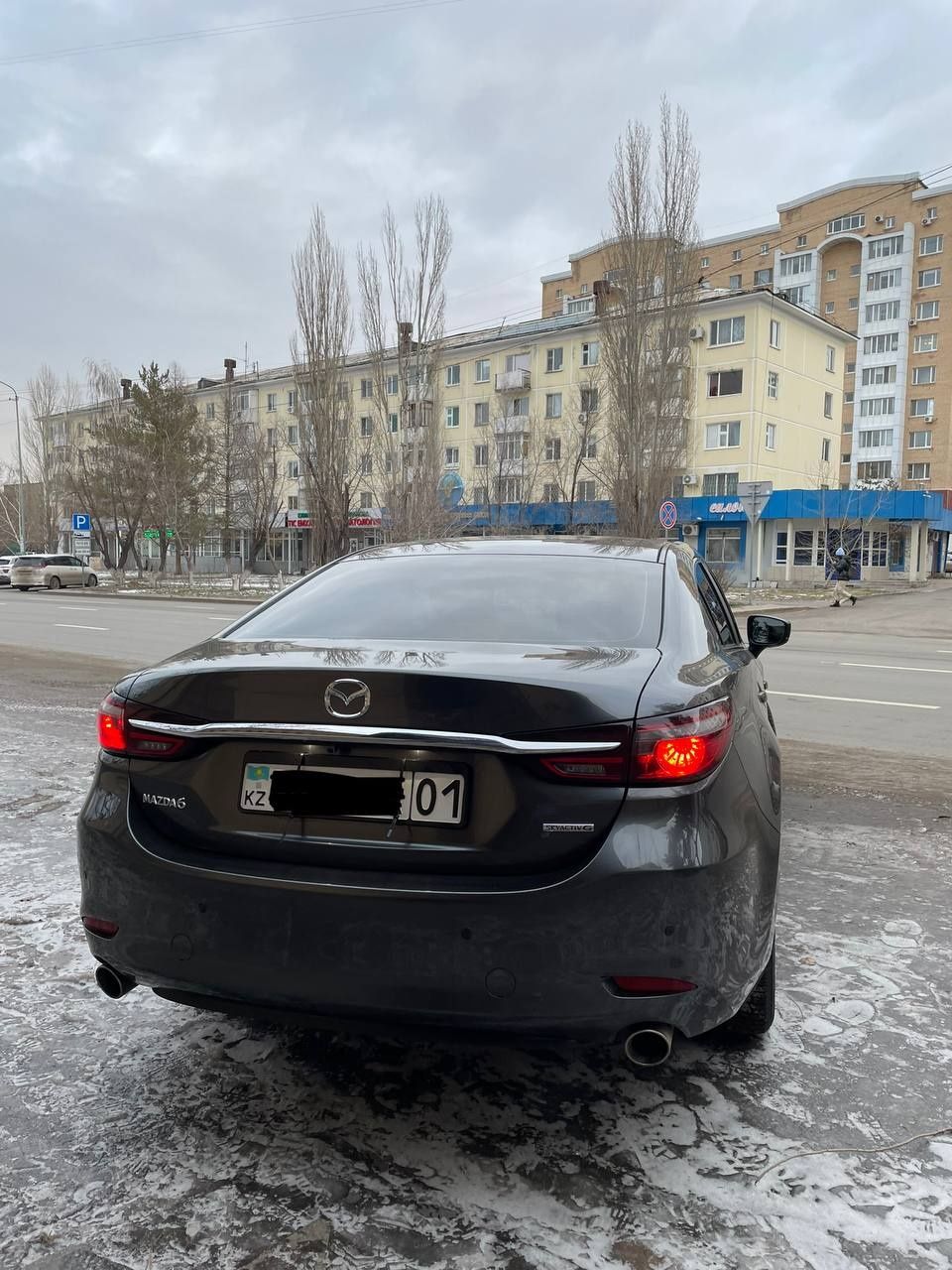 Автомобиль Mazda6