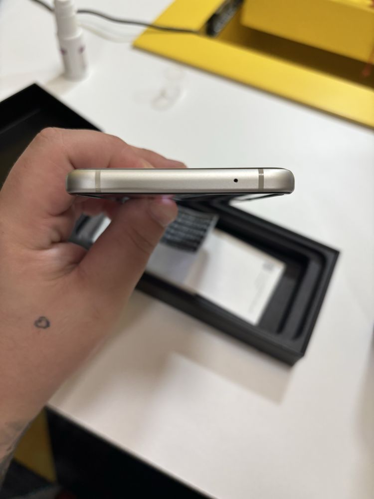 Samsung galaxy z flip 3 5G