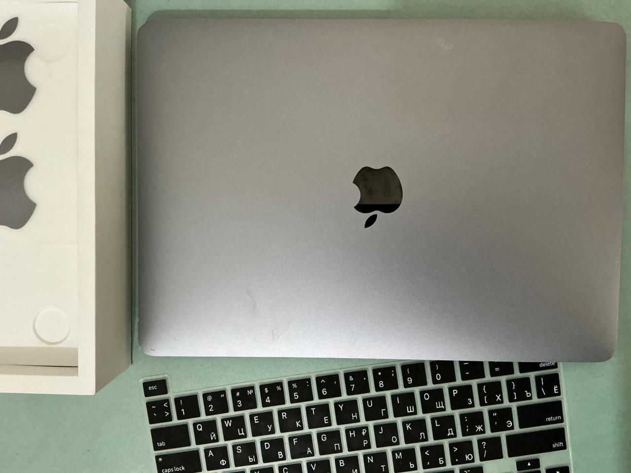 Apple MacBook Pro M1 13,3
дюймов 2022 года
256GB/8RAM Space Gray
2020