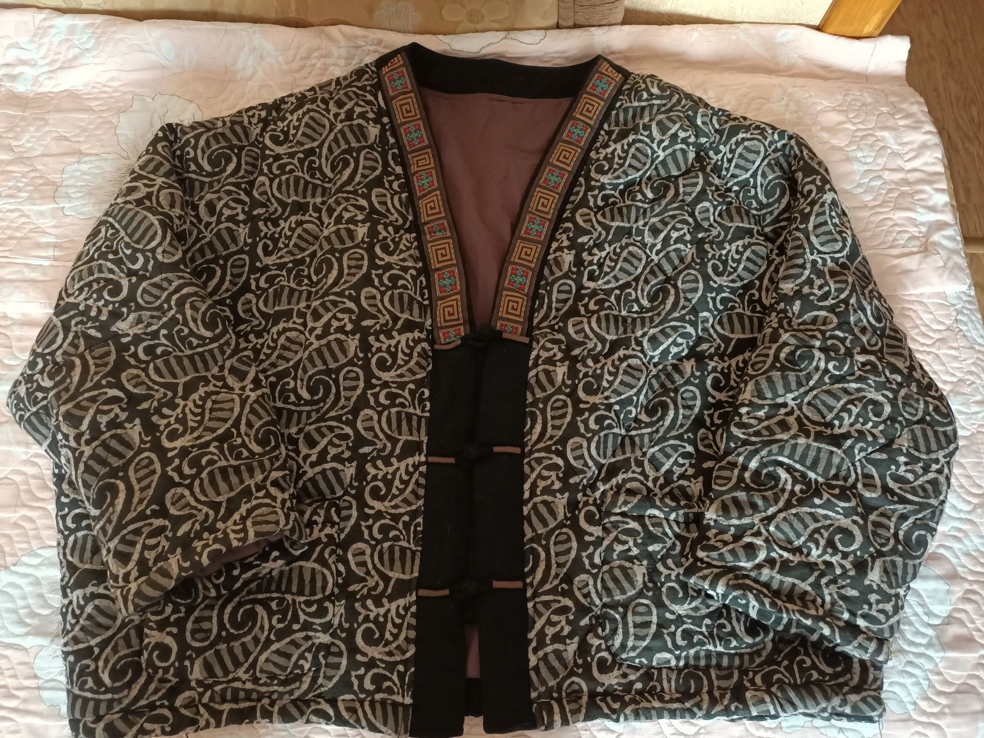 Продам женские вещи,листай карусель