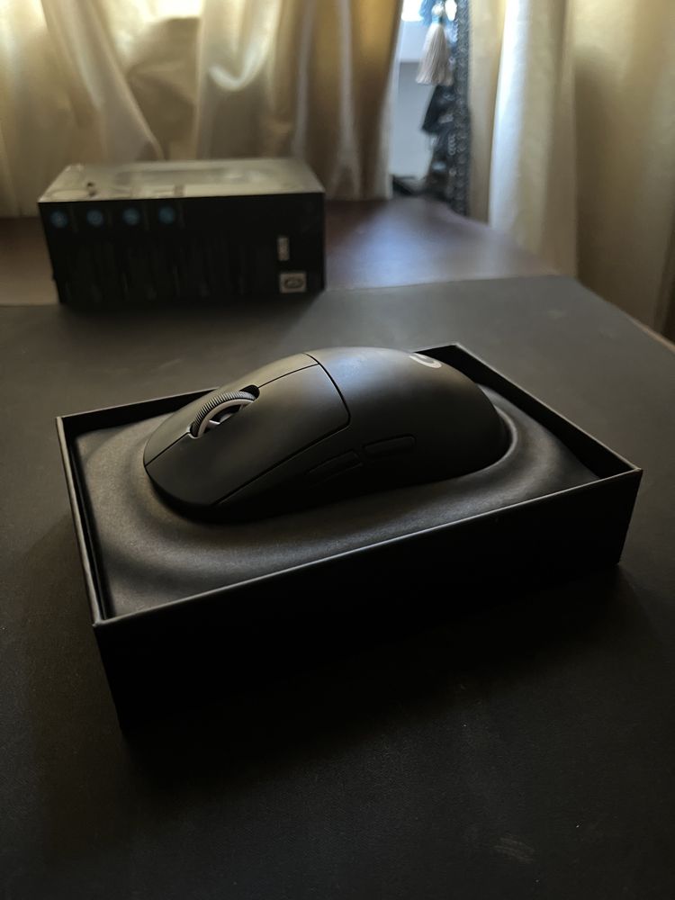 Logitech  G pro x superlith 2