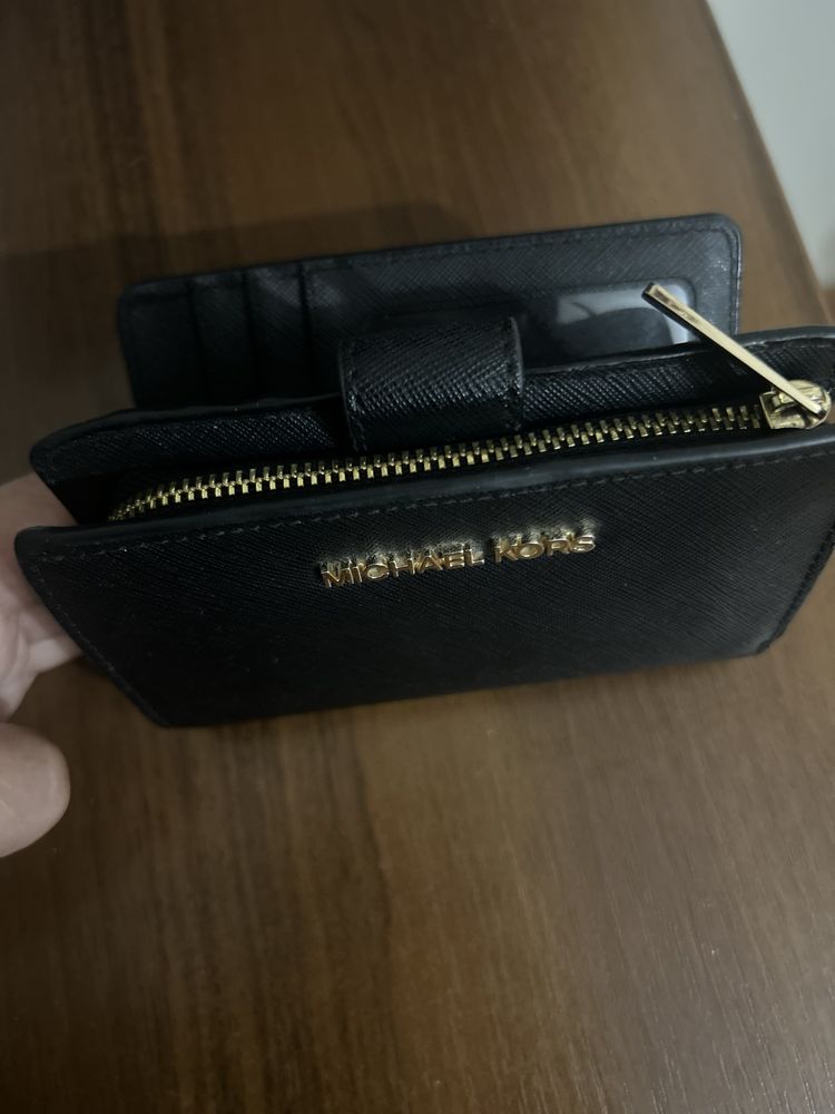 Кошелек Michael Kors, канва, черный