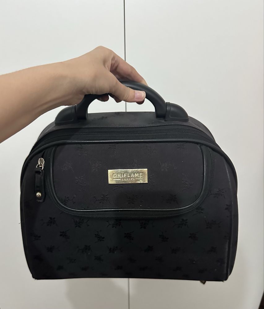 Продам мини чемоданчик