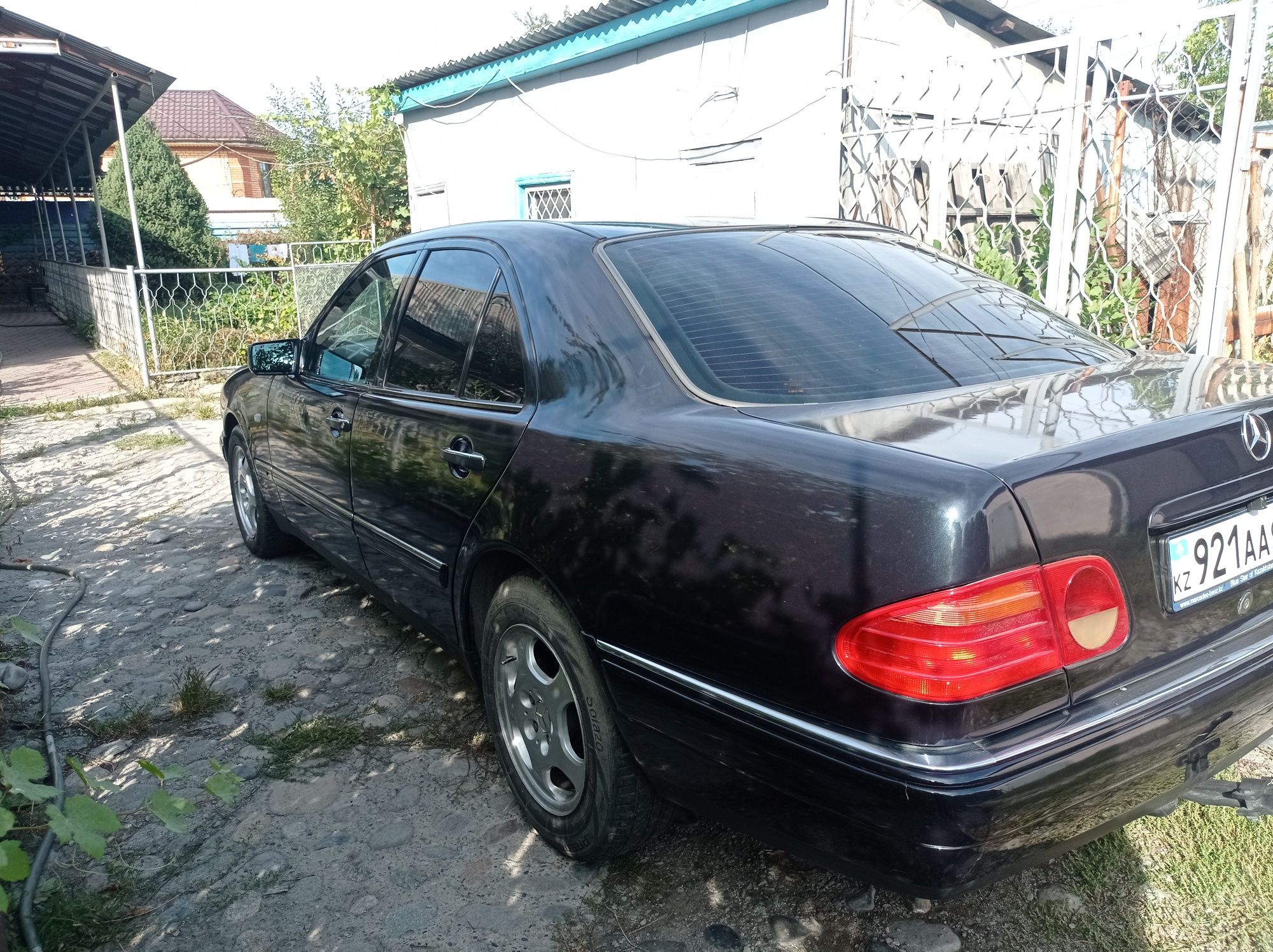 Мерседес 280 продам