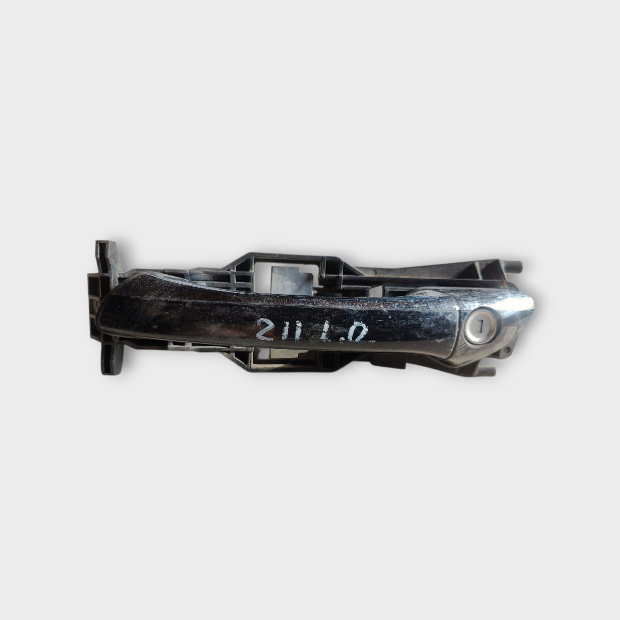 Ручка передняя левая Мерседес Мерс 211 w211 Mercedes 203 w203 c180