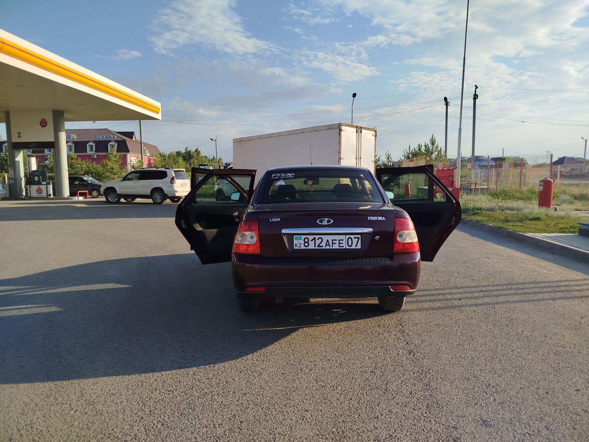 Лада приора 2012