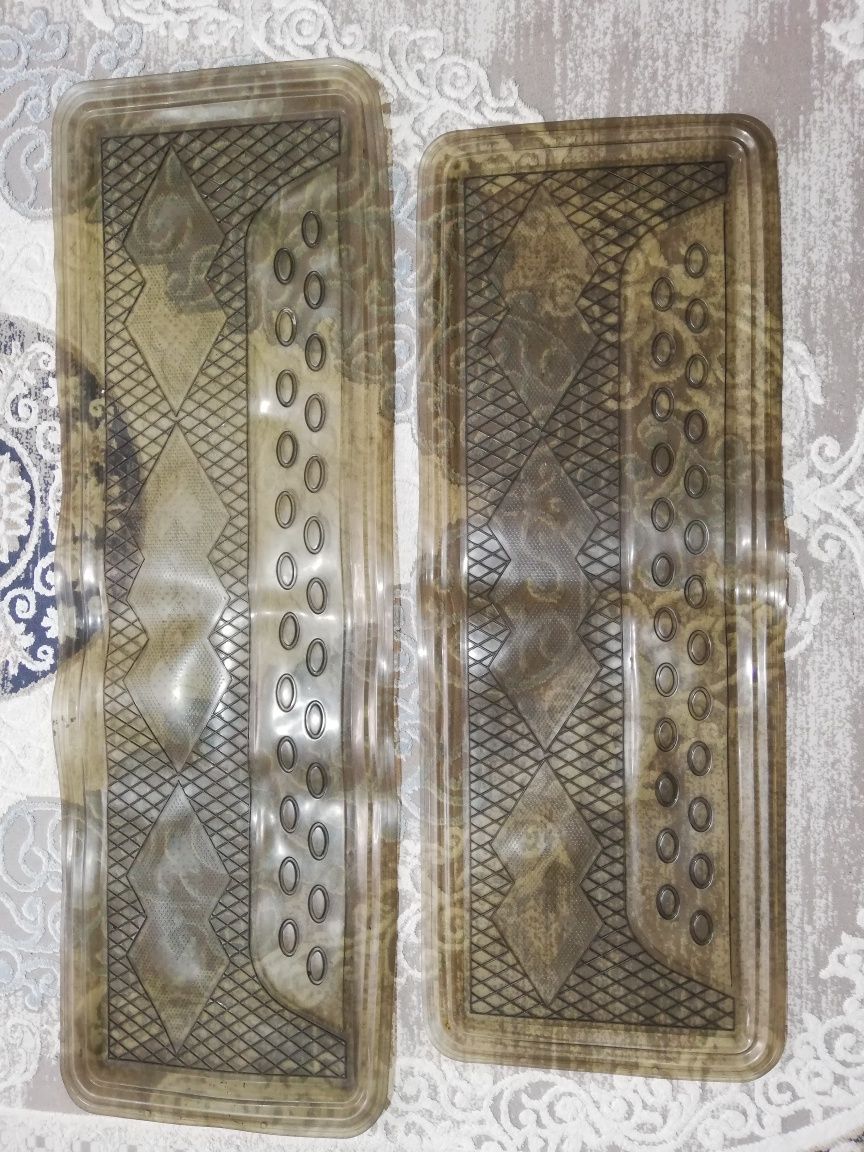 Полики универсальные для минивэн машин