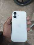 Продам Iphone 16