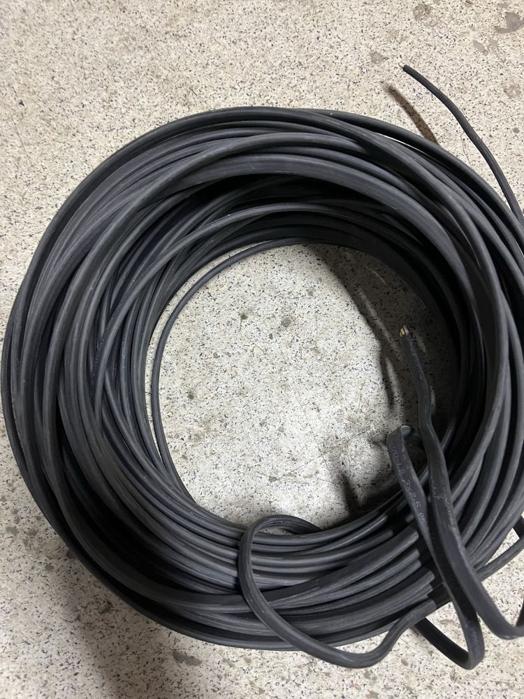 Кабель ВВГ ls3*2,5 продам 100м