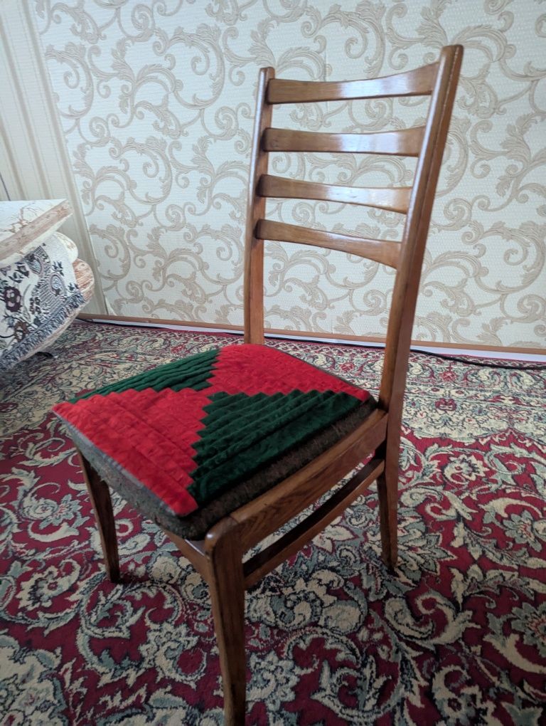 Советские стулья