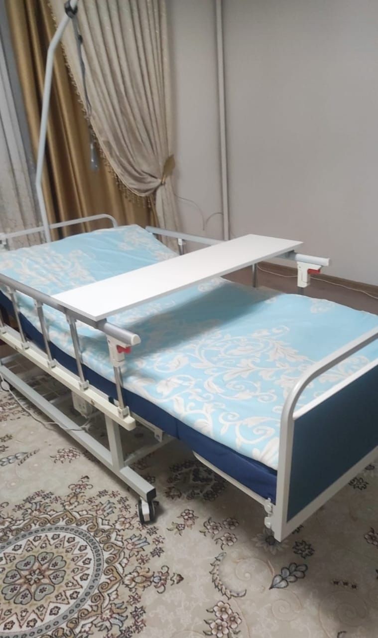 Медицинский кровать