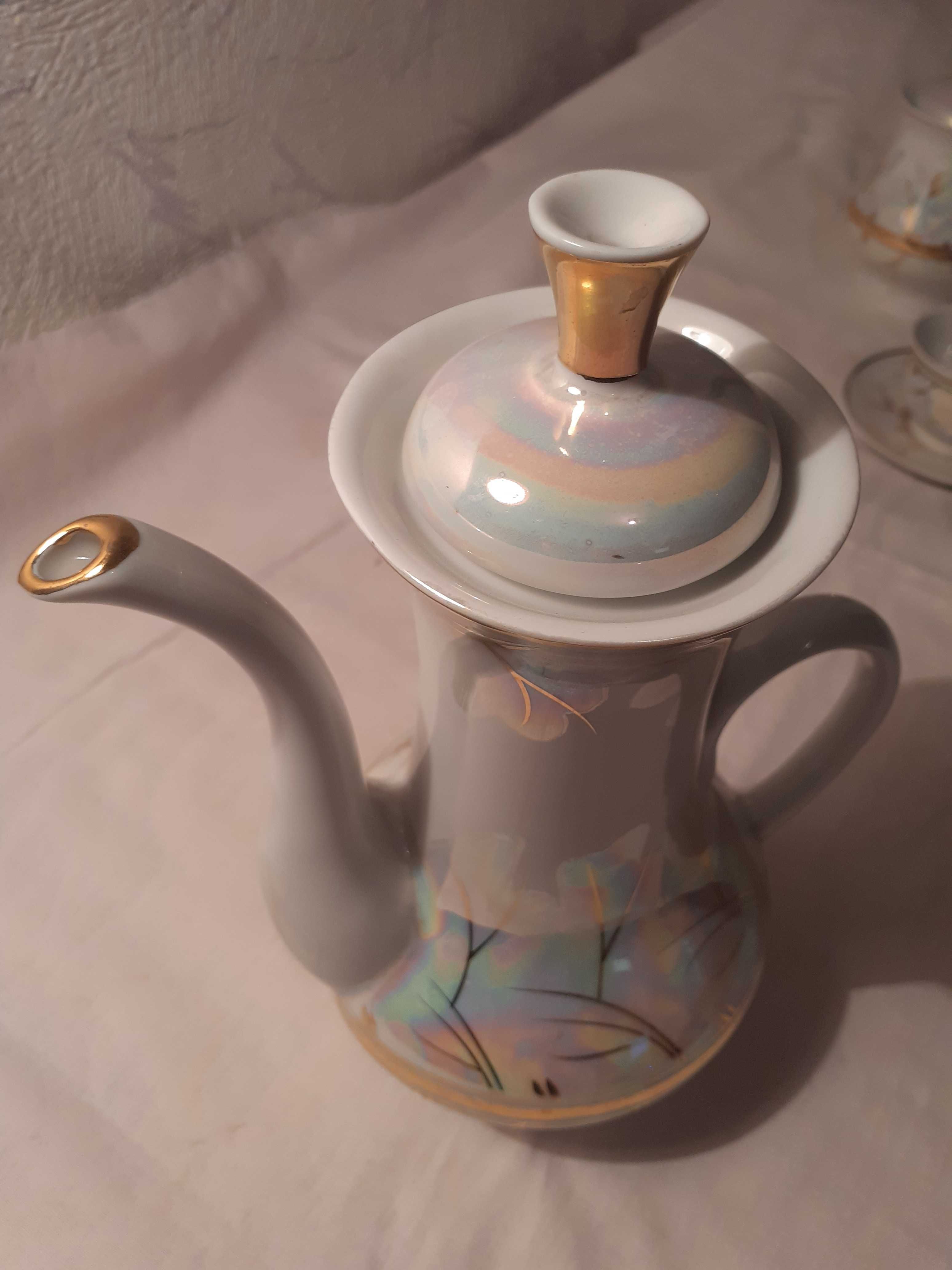 Кофейный сервиз, Бориславский фарфоровый завод, 70-е годы