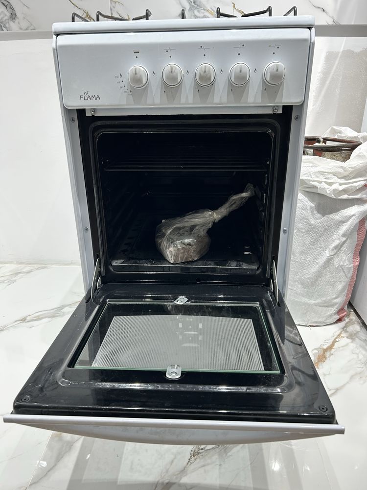 Кухонная плита Flama RG24019-W белый