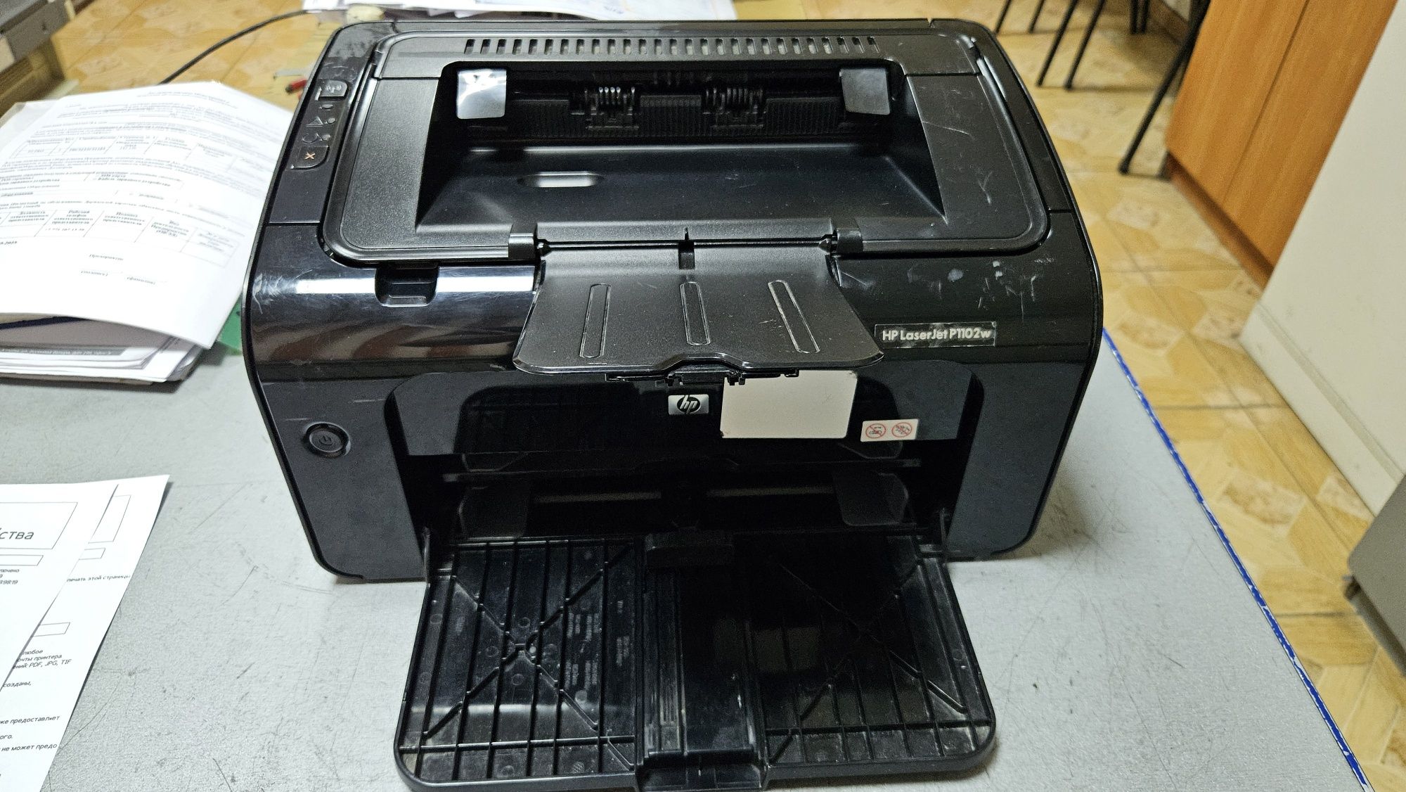 Продам принтера Hp Laserjet P1102 и Р1102W
