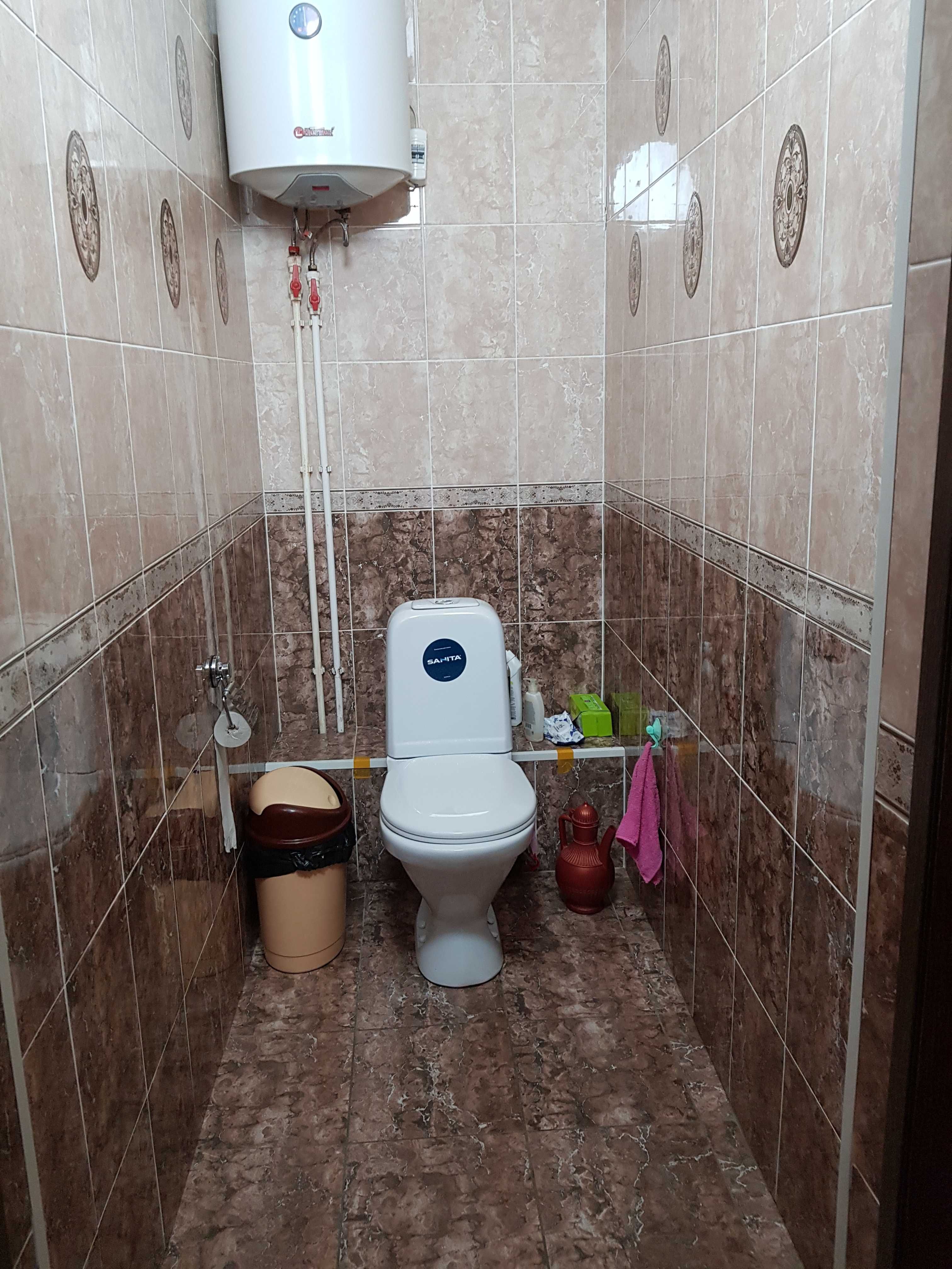 Продам теплый, благоустроенный, дом по ул. К Амировой, 22а, кв. 1.