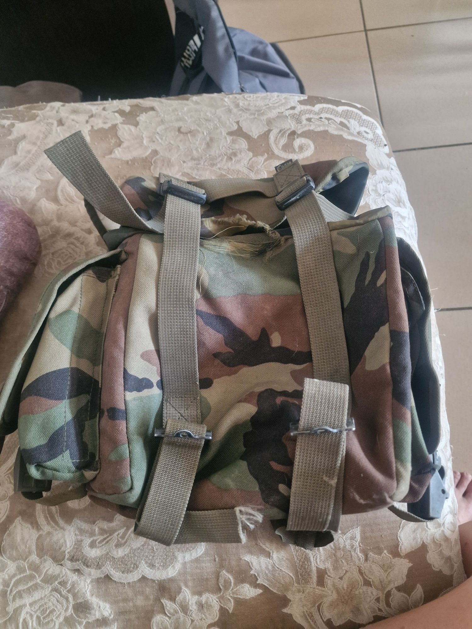 Продам разгрузку рюкзак не большой