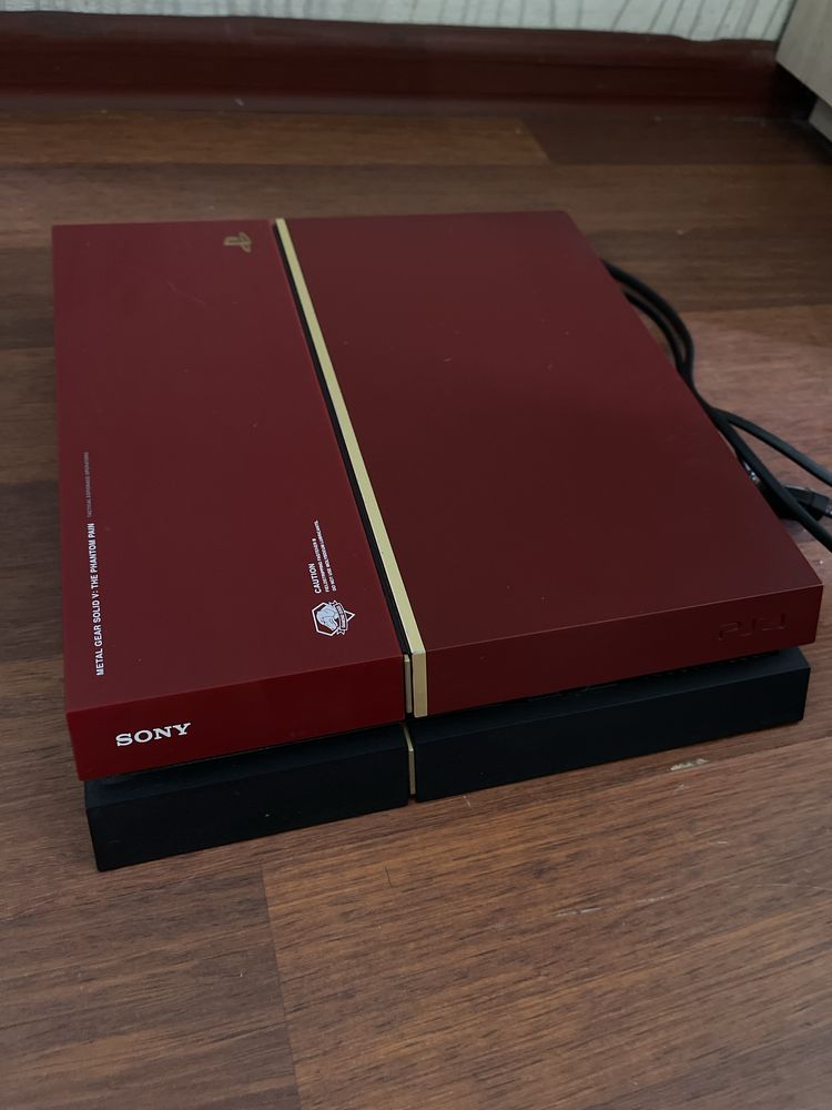 PS4    500GB коп колданылмаган. Ватцапка жазамыз!