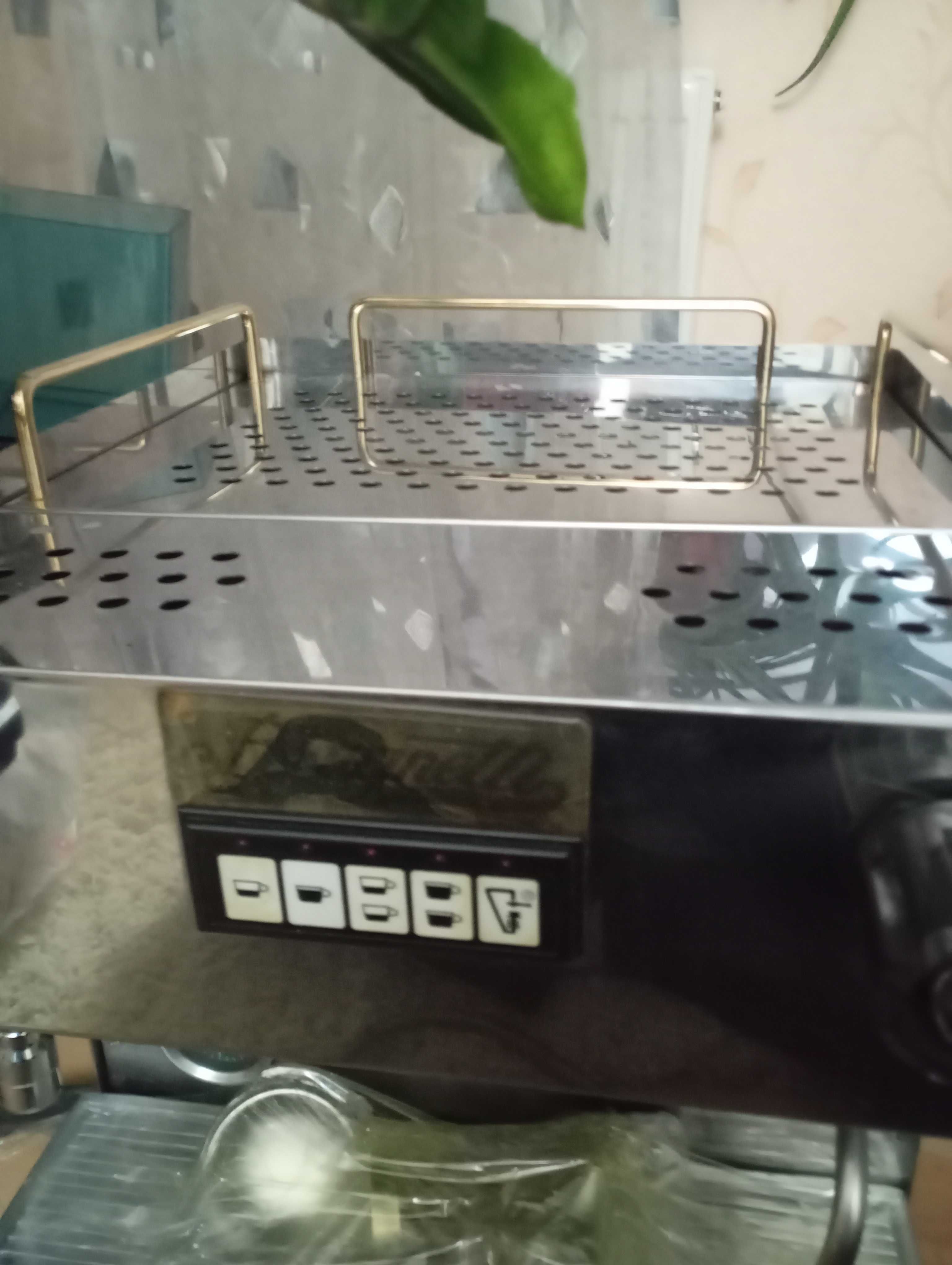 Профессиональный кофейный аппарат