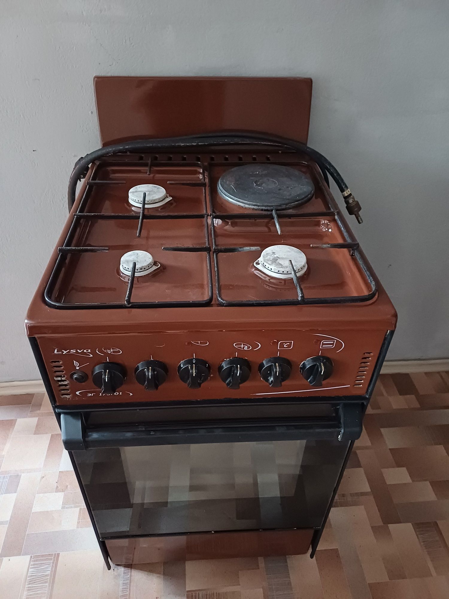 Продам плиту Lysva