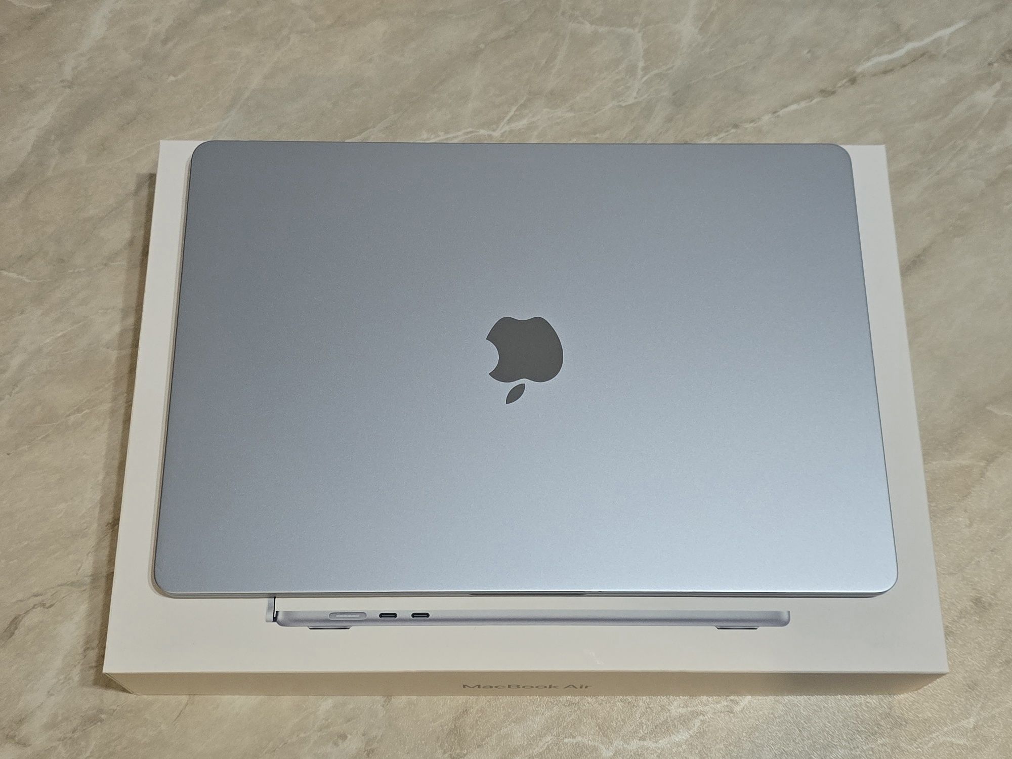 MacBook Air 15 M4 16/512 6 циклов