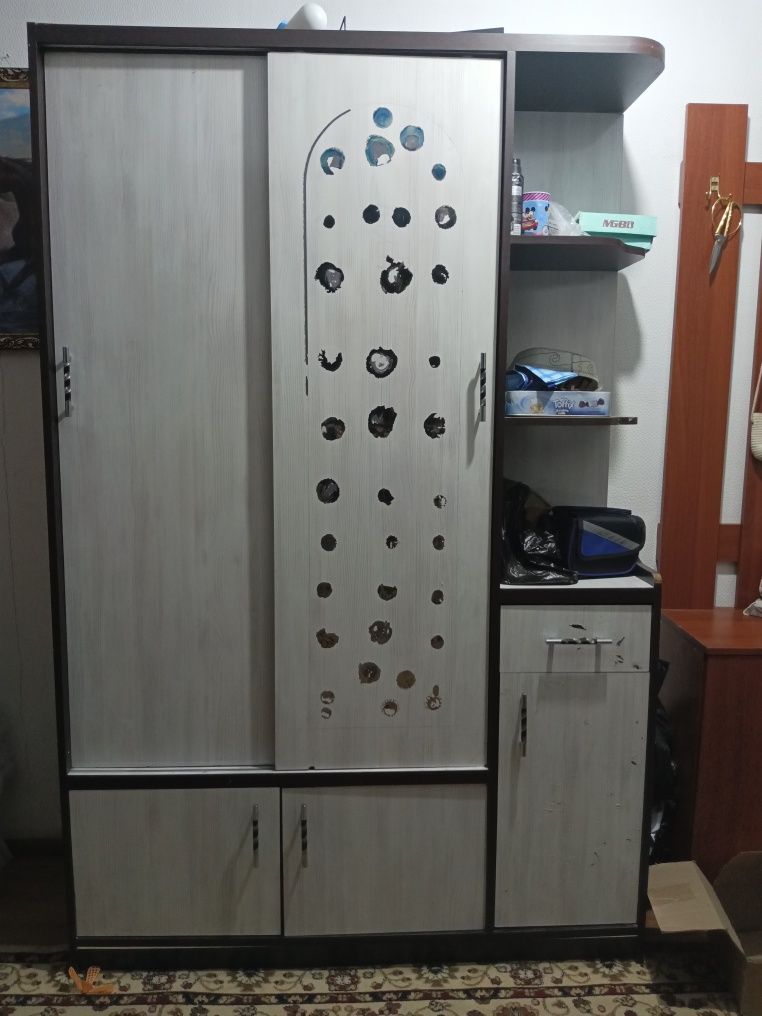 Продам прихожный шкаф купе