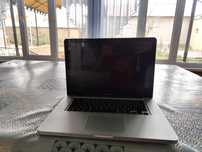 Macbook air 13 .