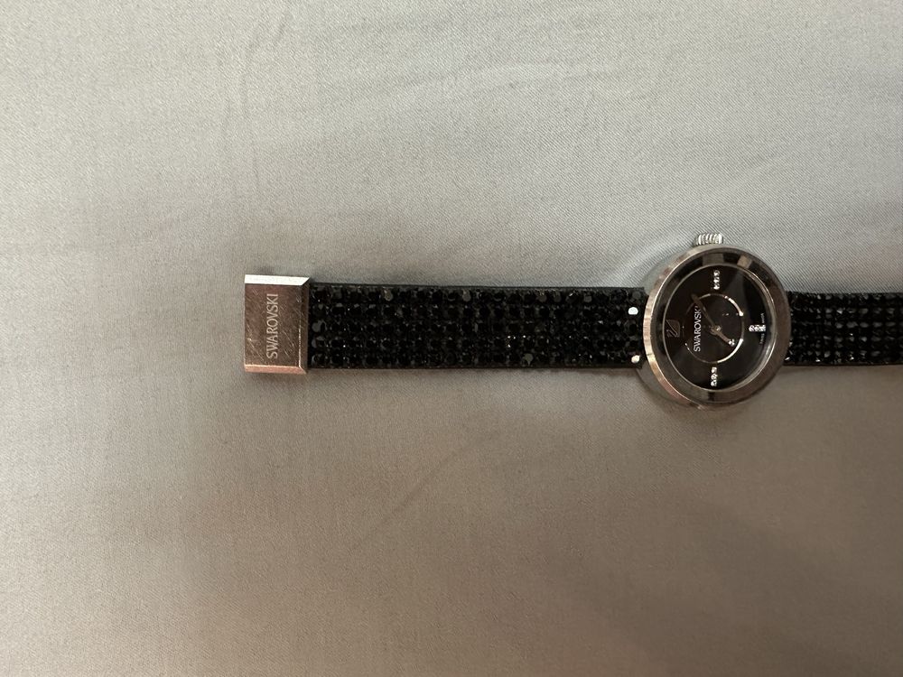 Продам часы женские