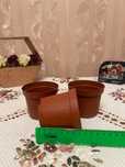 Горшки для фиалок 8-9 см. Цена 50 тенге.