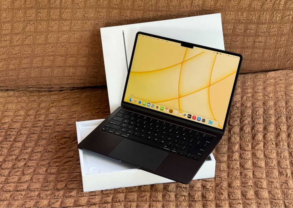Чип М3/Новый Макбук Аир 13.6 М3 2024 Темно-синий MacBook Air 13 M3