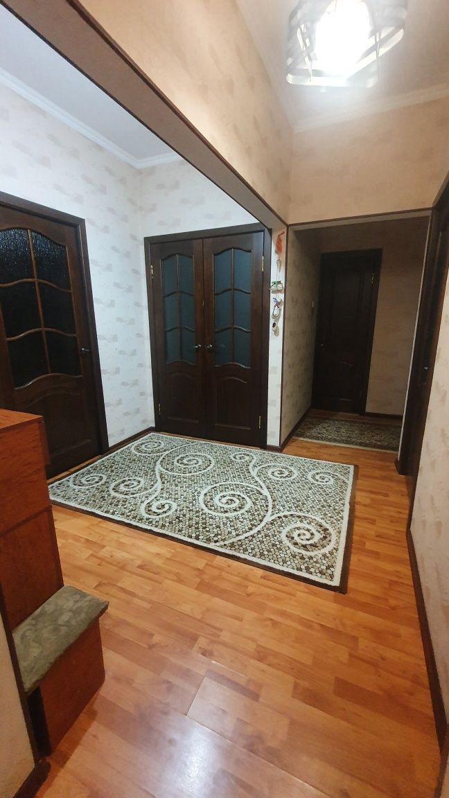 В мкр.Сайрам продается 3-х комн. квартира