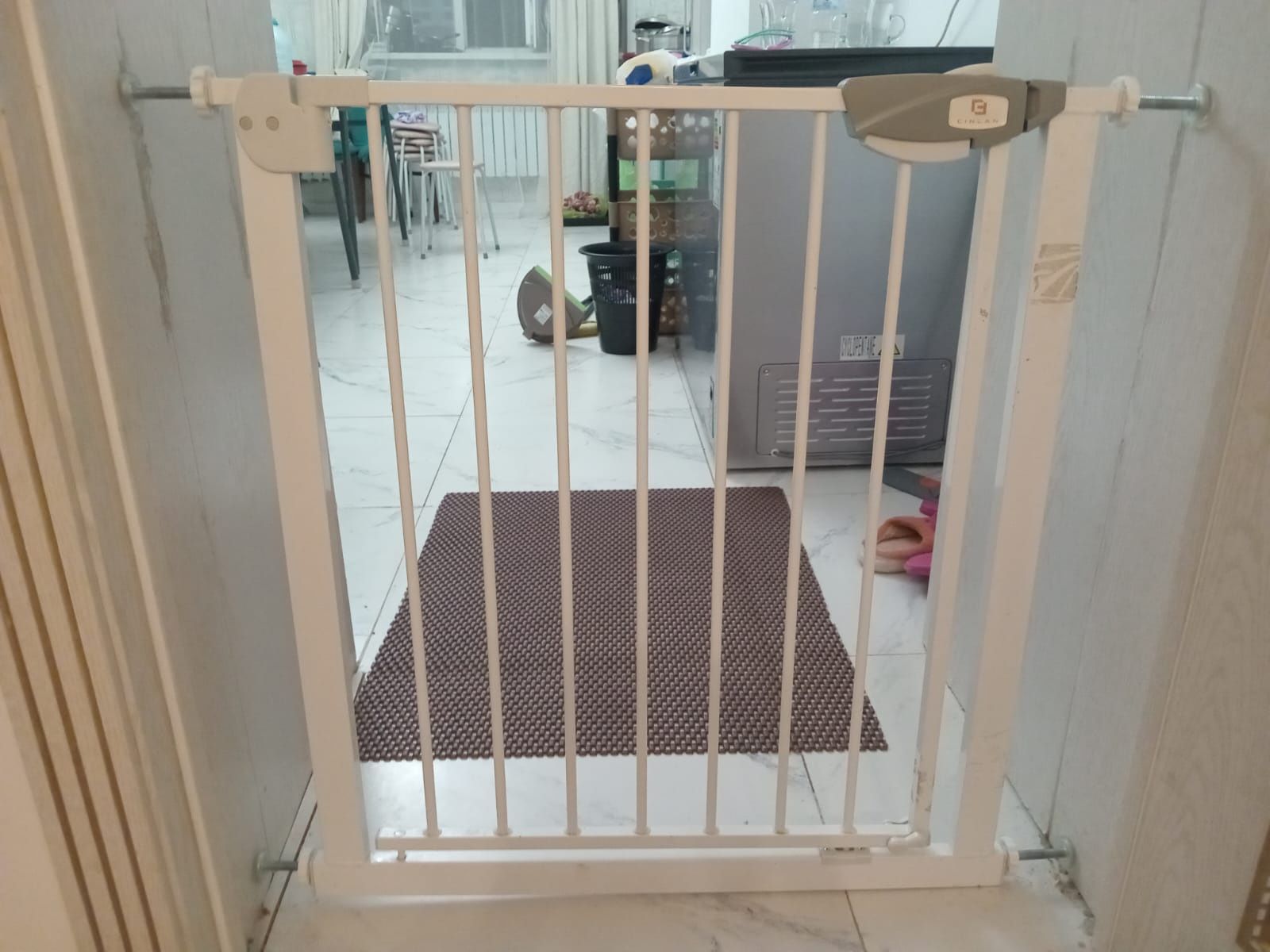 Продам калитку ограждение  для лестницы. 3 размера