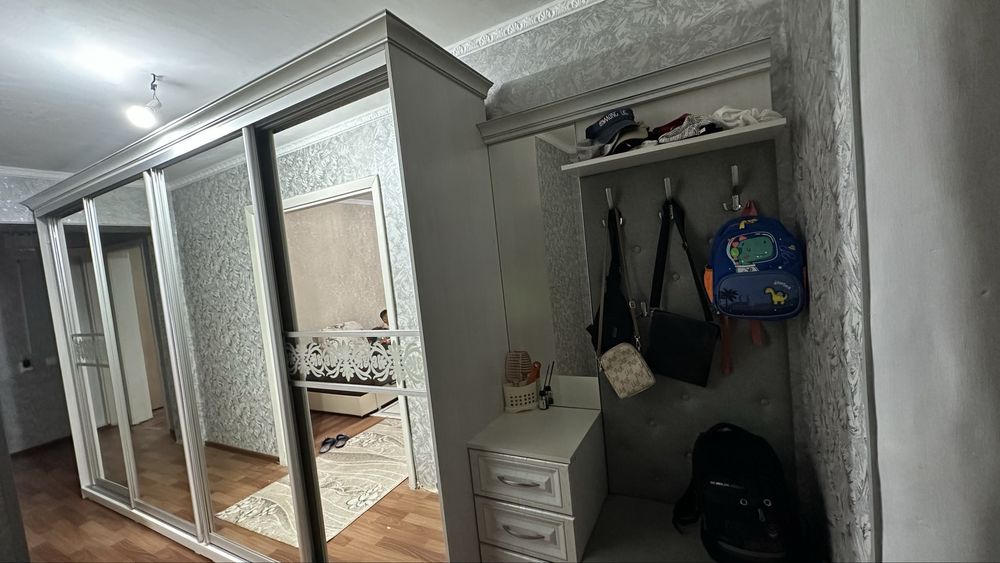 Прихожая мебель